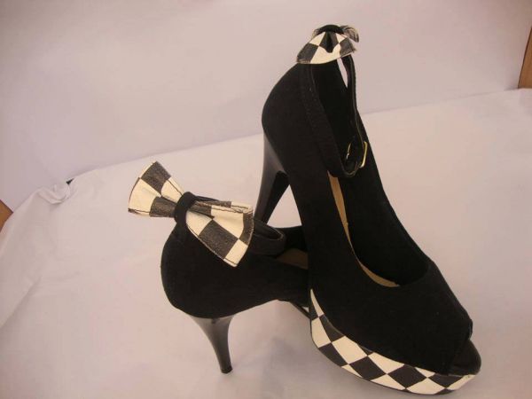 Peep Toe Preto